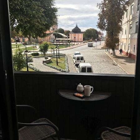 Бажане Місце Apartment Kamianets-Podilskyi Ngoại thất bức ảnh